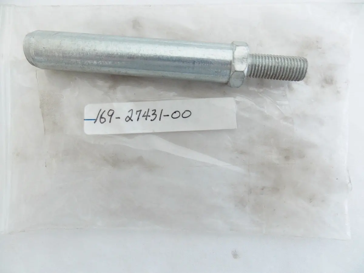 Nos Yamaha 1967 Rear Footrest 1 Yds5 Ym2 169-27431-00 1