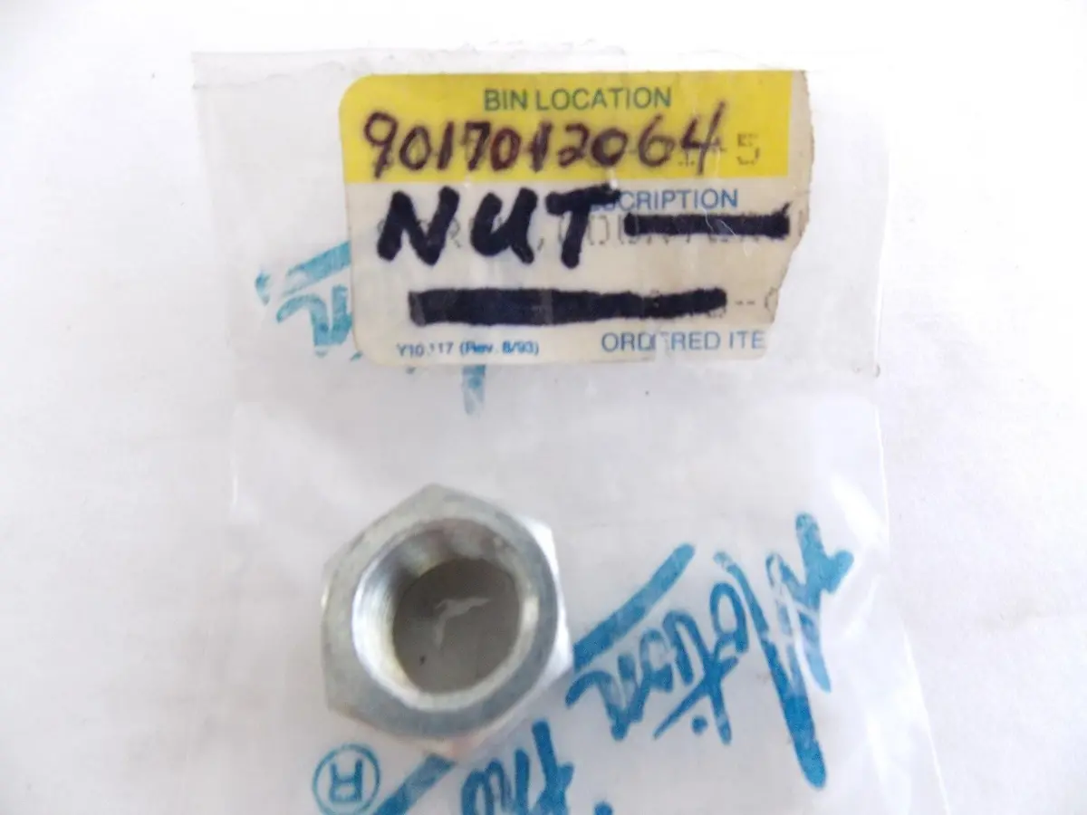 Nos Yamaha Aftermarket 1970-1983 Nut Xs1/2/650 Tx650   90170-12064 1