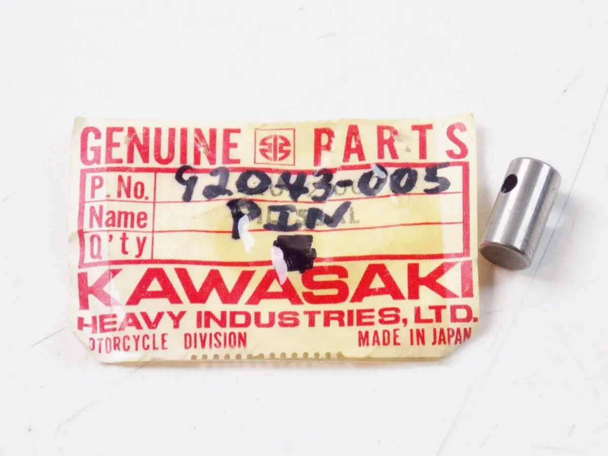 Nos Kawasaki  1965-1967 Fork Guide Pin W1 F3/5/7/8/9 C2  92043-005 1