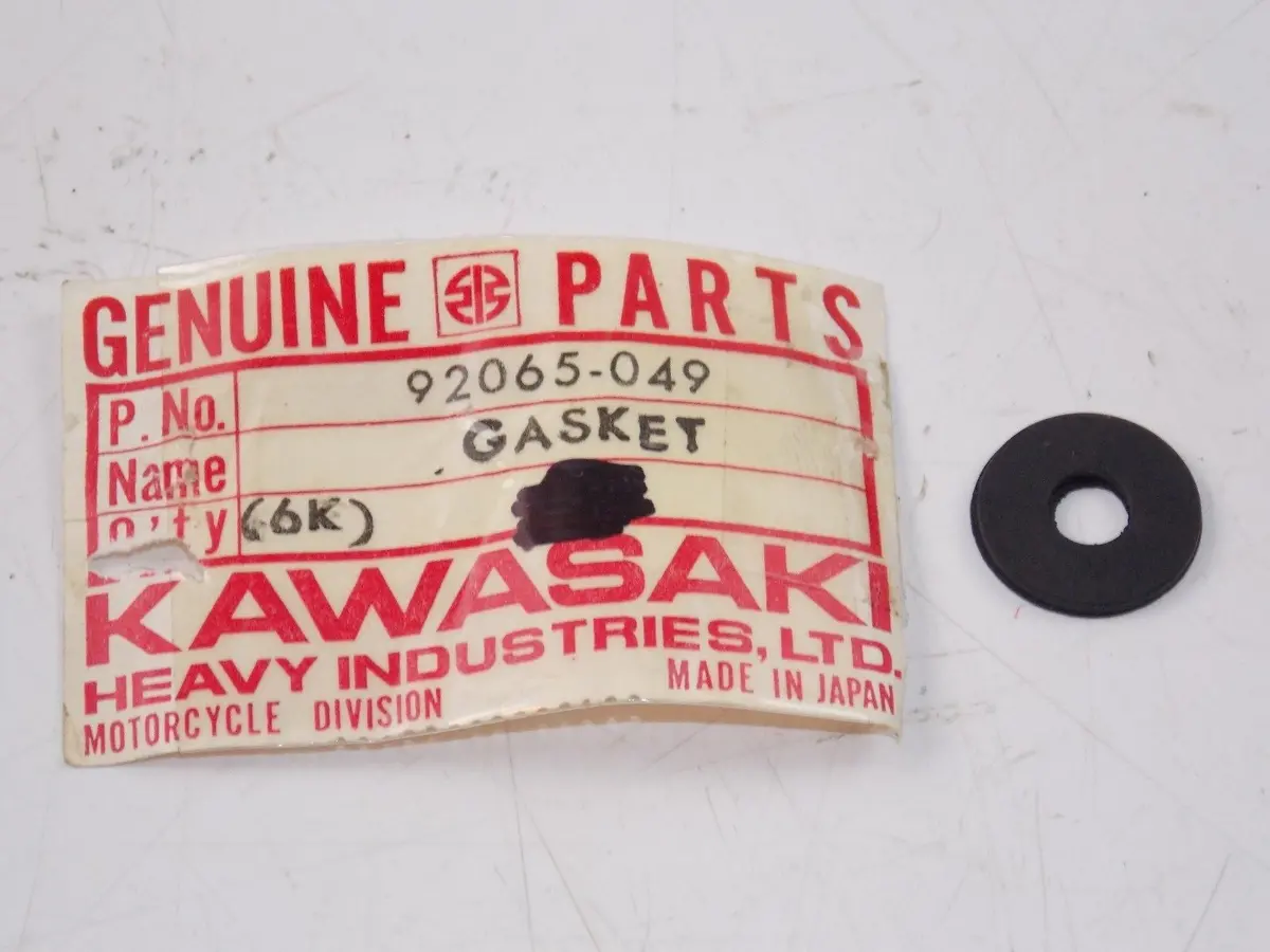 Nos Kawasaki 1966 1967 1968 1969 Gasket (Two) W1 W2 92065-049 1