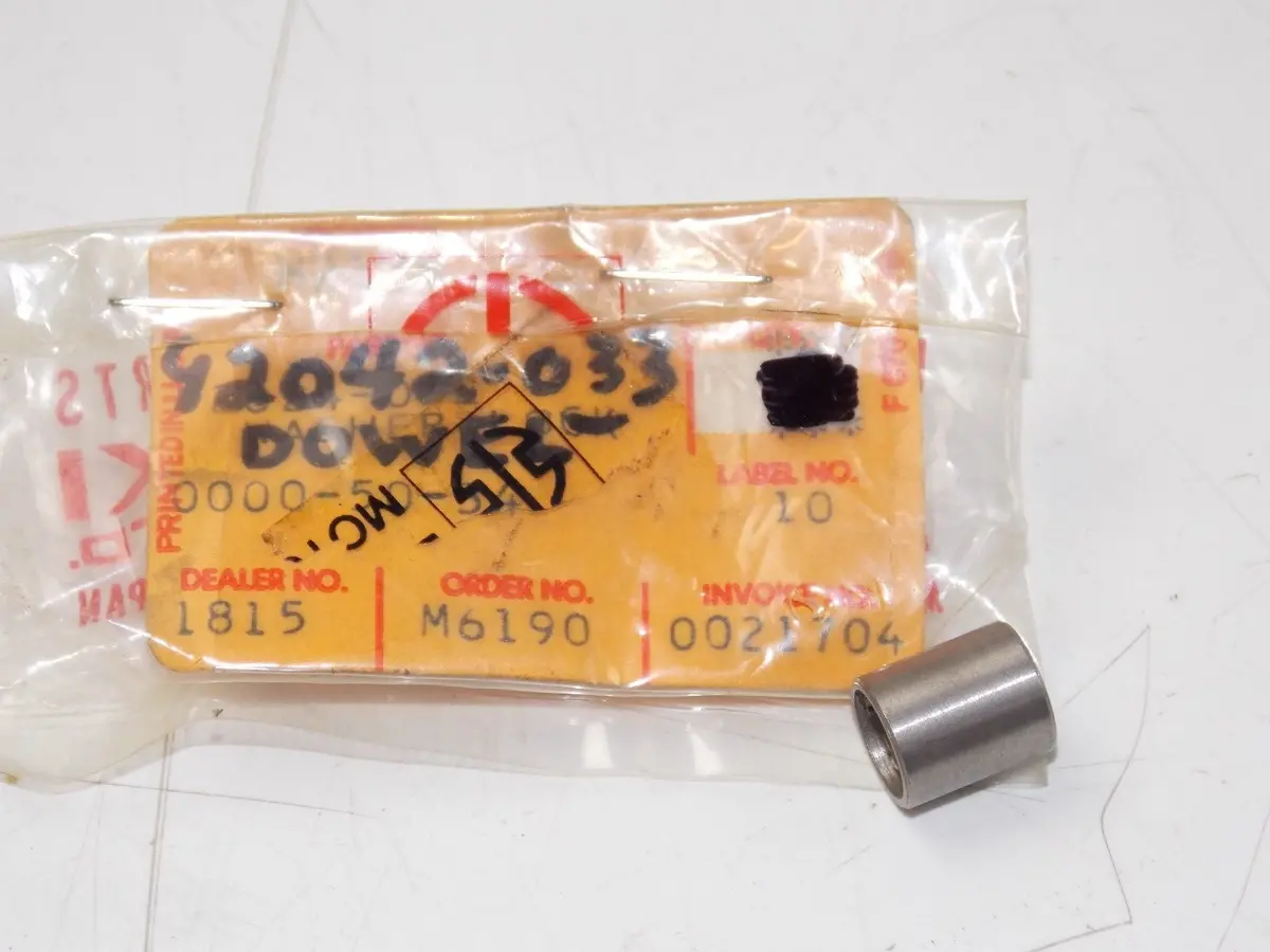 Nos Kawasaki 1974-1982 Dowell Pin Kz400 Kz200 Kl250   92042-033 1