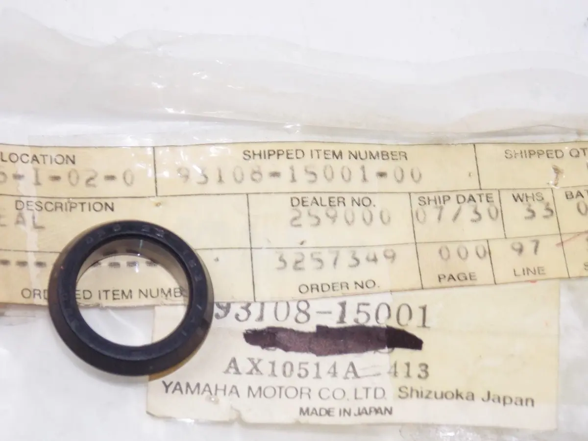 Nos Yamaha 1965-1972 Ya6 Ya6 Ya6b Yl1 Yl1e Clutch Oil Seal Oso-Type 93108-15001 1