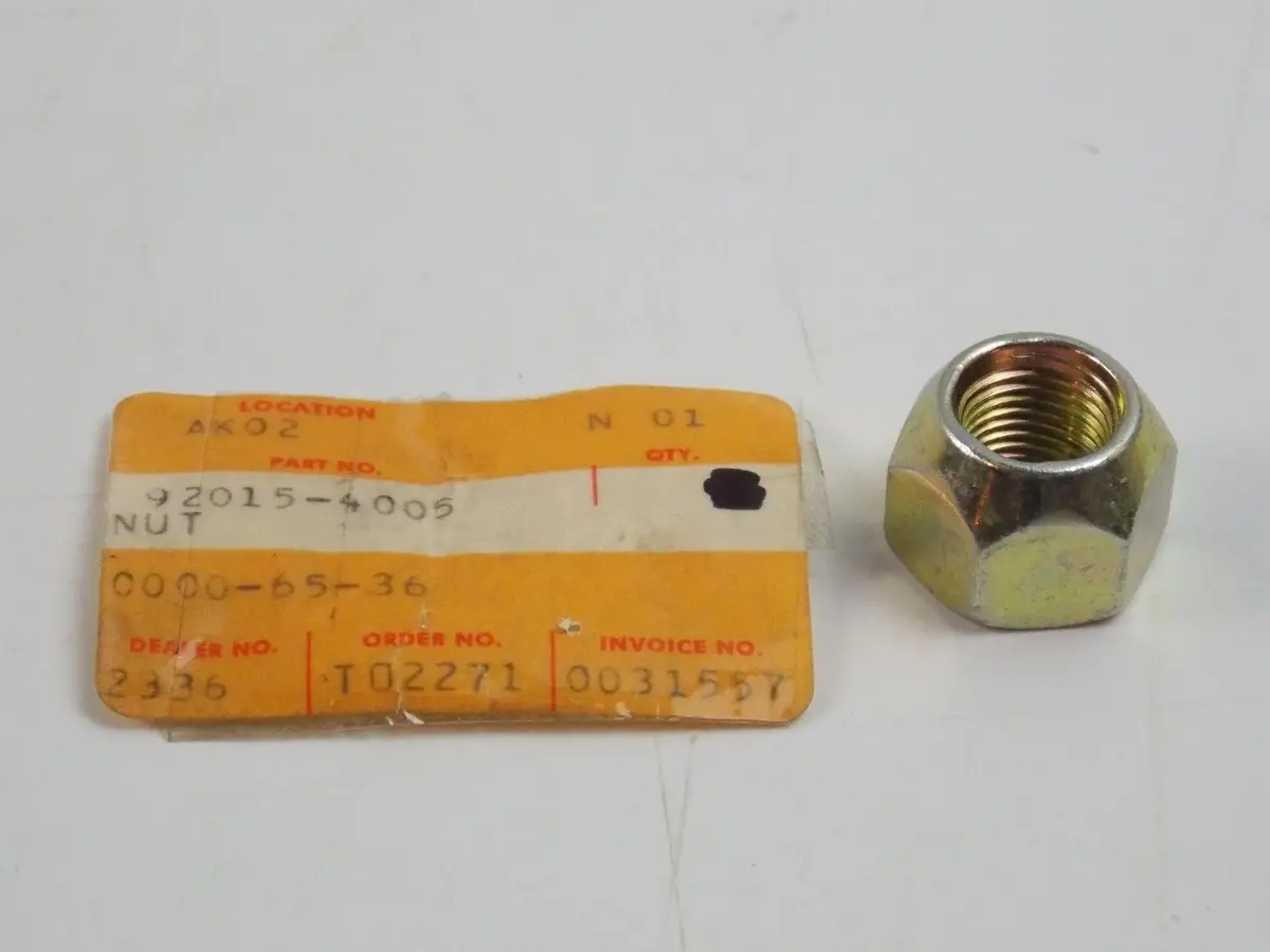 Nos Kawasaki 1981-1987 Lug Nut Kxt250 Klt185/200/250  92015-4005 1