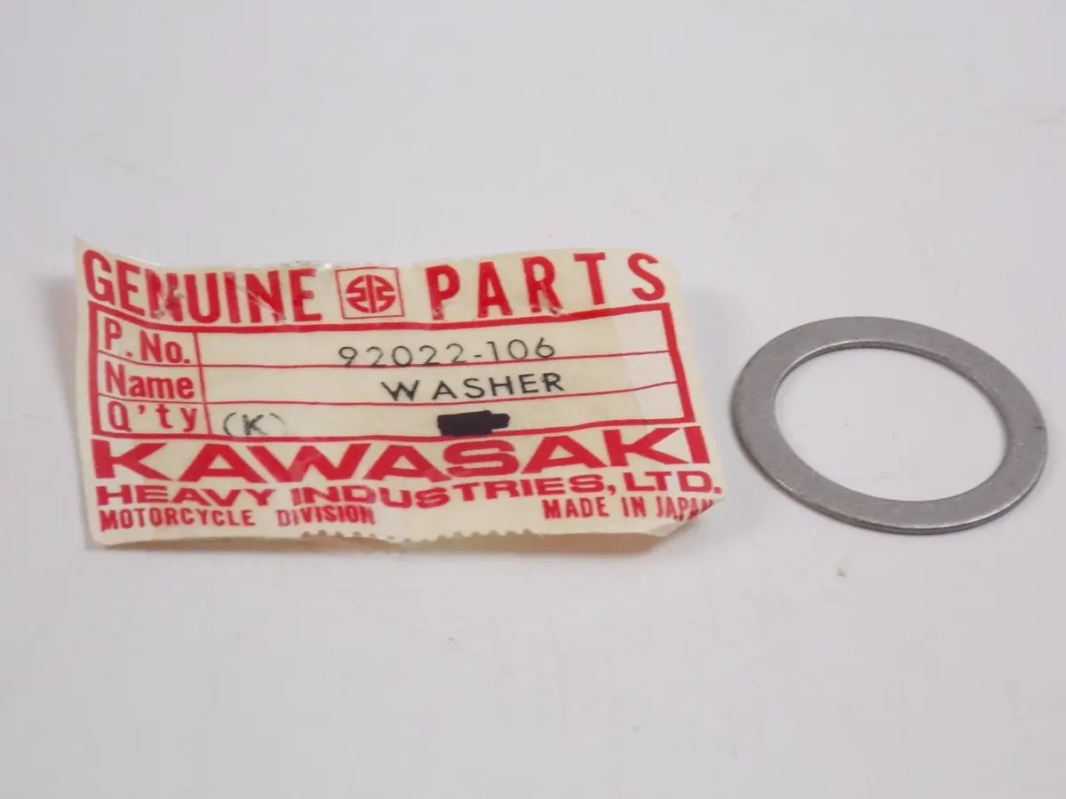 Nos Kawasaki 1968-1983 Turn Signal Stem Washer (2) Mt1 Kd175 F3/4/6/7 92022-106 1