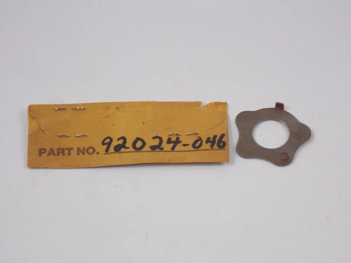 Nos Kawasaki 1971-1983 Lock Washer 14Mm Ks125 Ke125 Kx125 Kd175 Kh400  92024-046 1