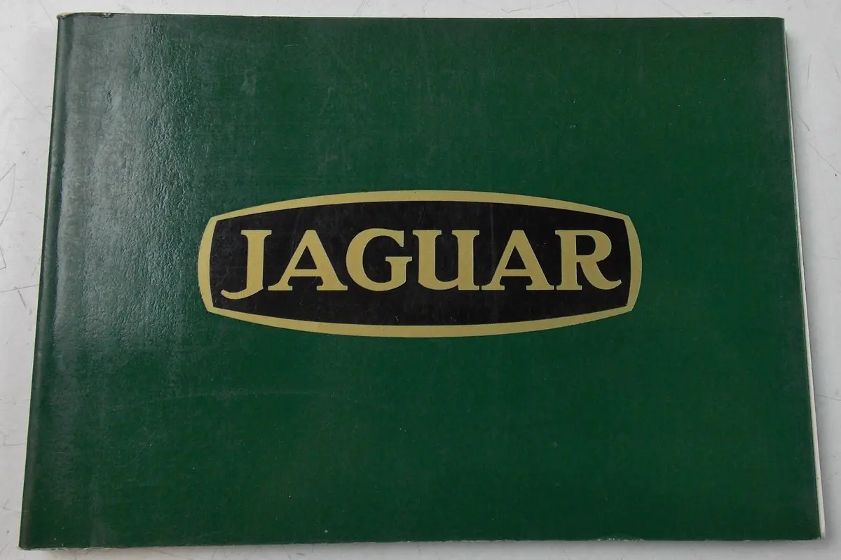 1980 Jaguar History Book 4"X6" Italian Booklet Xk120 Xk140 E-Type Ss Daimler 1