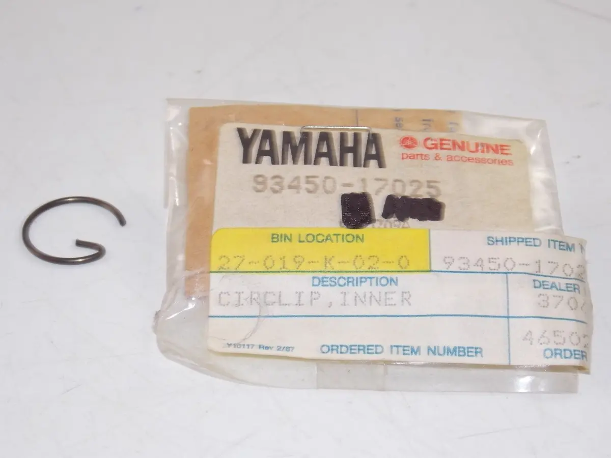 Nos Yamaha  1966-2000 Inner Circlip Ya6 Yds5 Ym2 Rd350 Cs340 At1 93450-17025 1