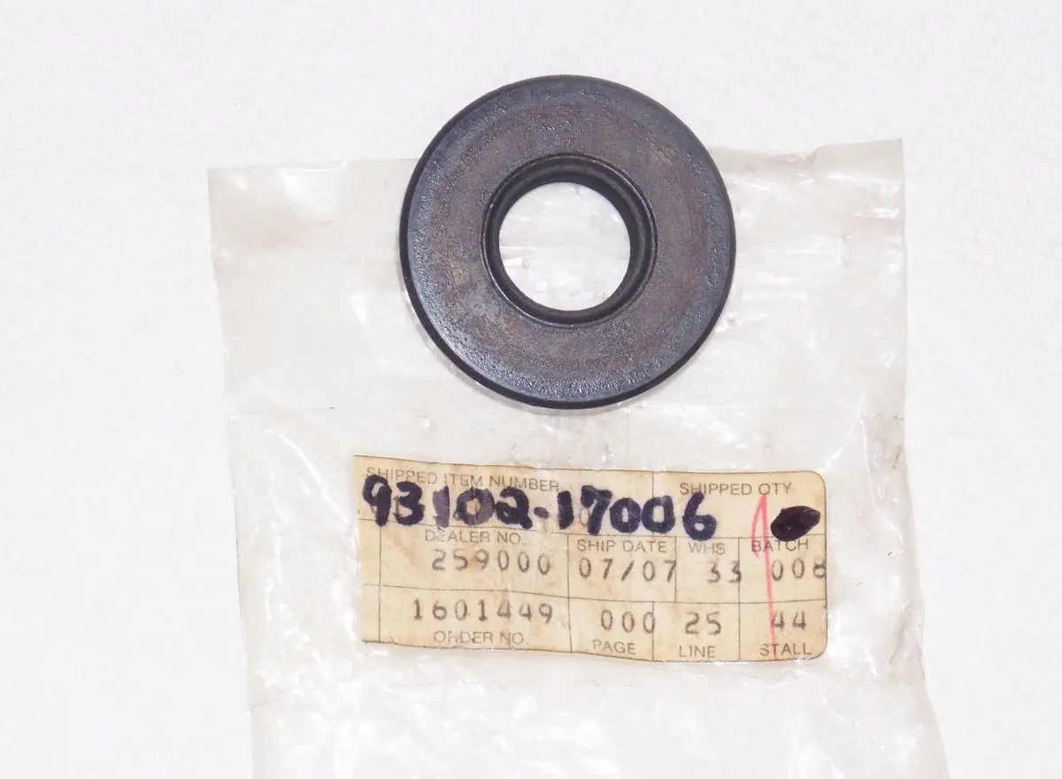 Nos Oil Seal Sd-Type Yamaha Dr 17X40x7 # 93102-17006 1