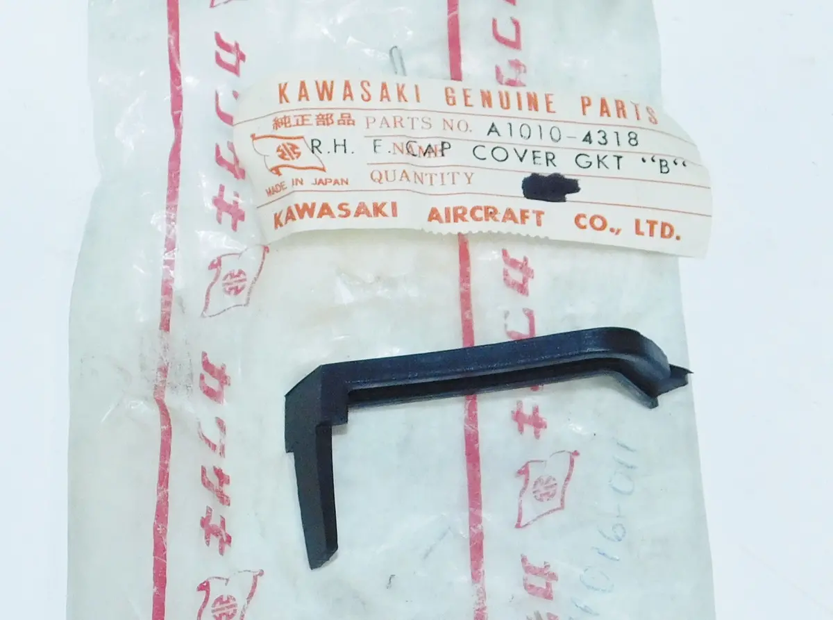 Nos Kawasaki A1 A7 Samurai Avenger Right Engine Cover Cap Gasket A1010-4318 1