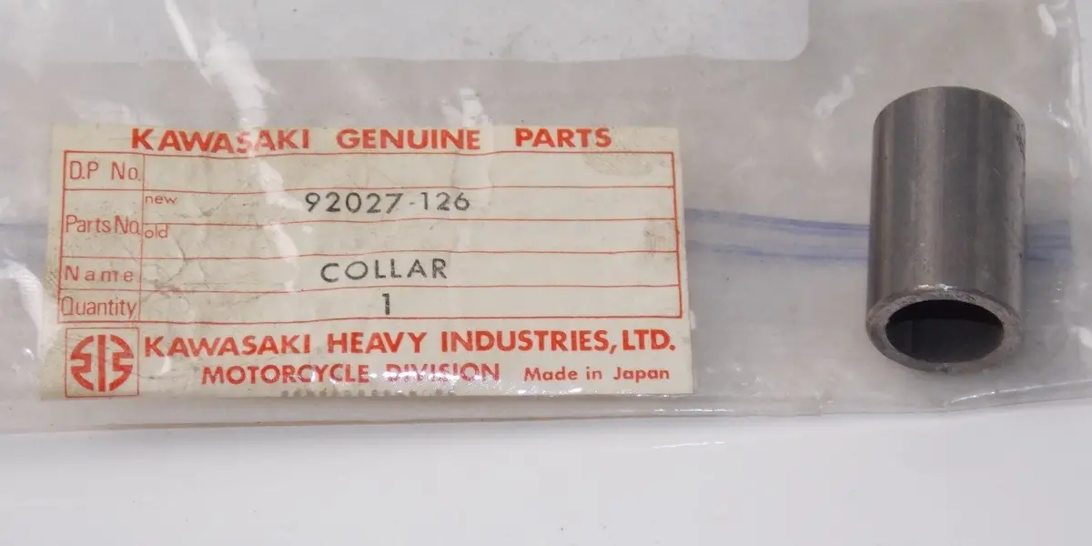 Nos Kawasaki 1971 1972 1973 1974 1975 Collar F5 F8 F9 92027-126 1