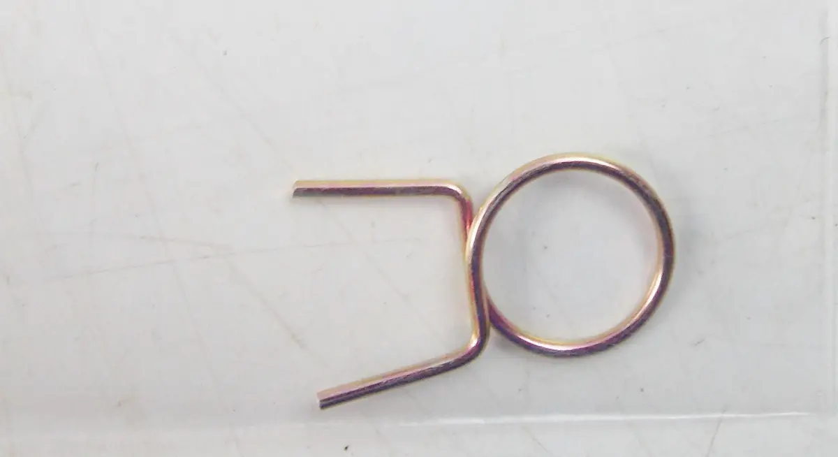 New Suzuki Dr350 Vl800 Vz800 Air Box Hose Clip 09401-16301 1