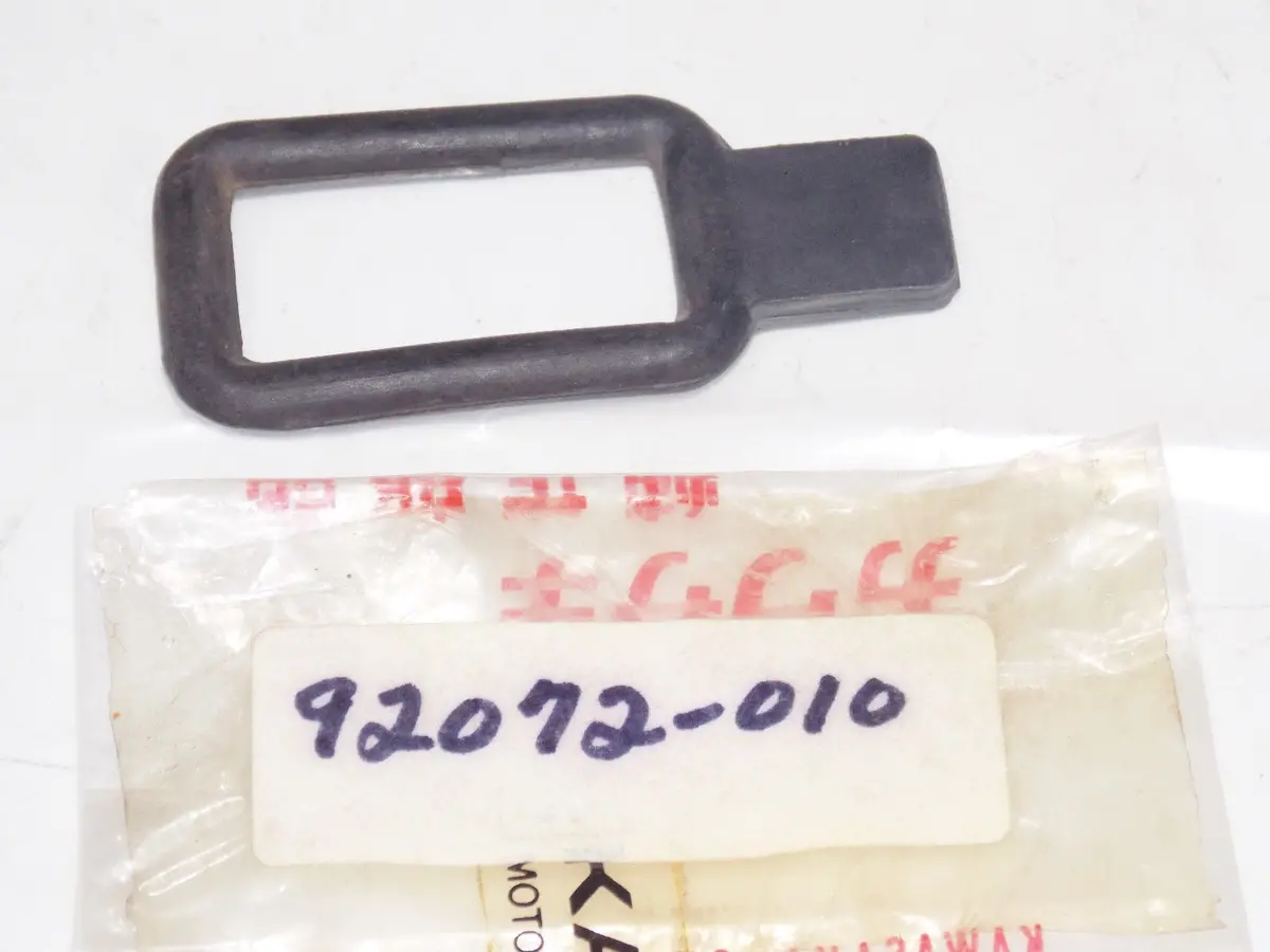 Nos Kawasaki 1969 1970 1971 1972 1973 1974 G3ss G3tr Rubber Band Tool 92072-010 1