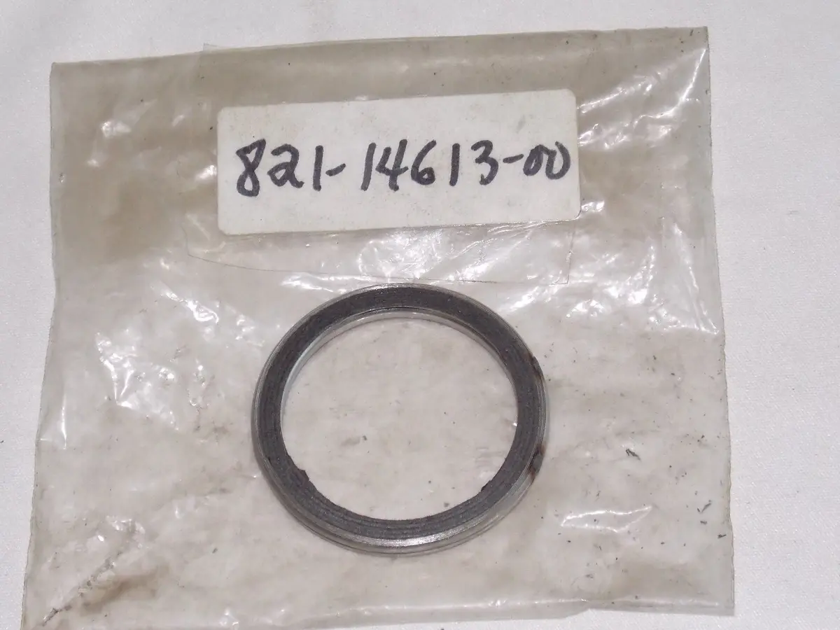 Nos Yamaha 1972 Exhaust Pipe Gasket Gp433  821-14613-00 1