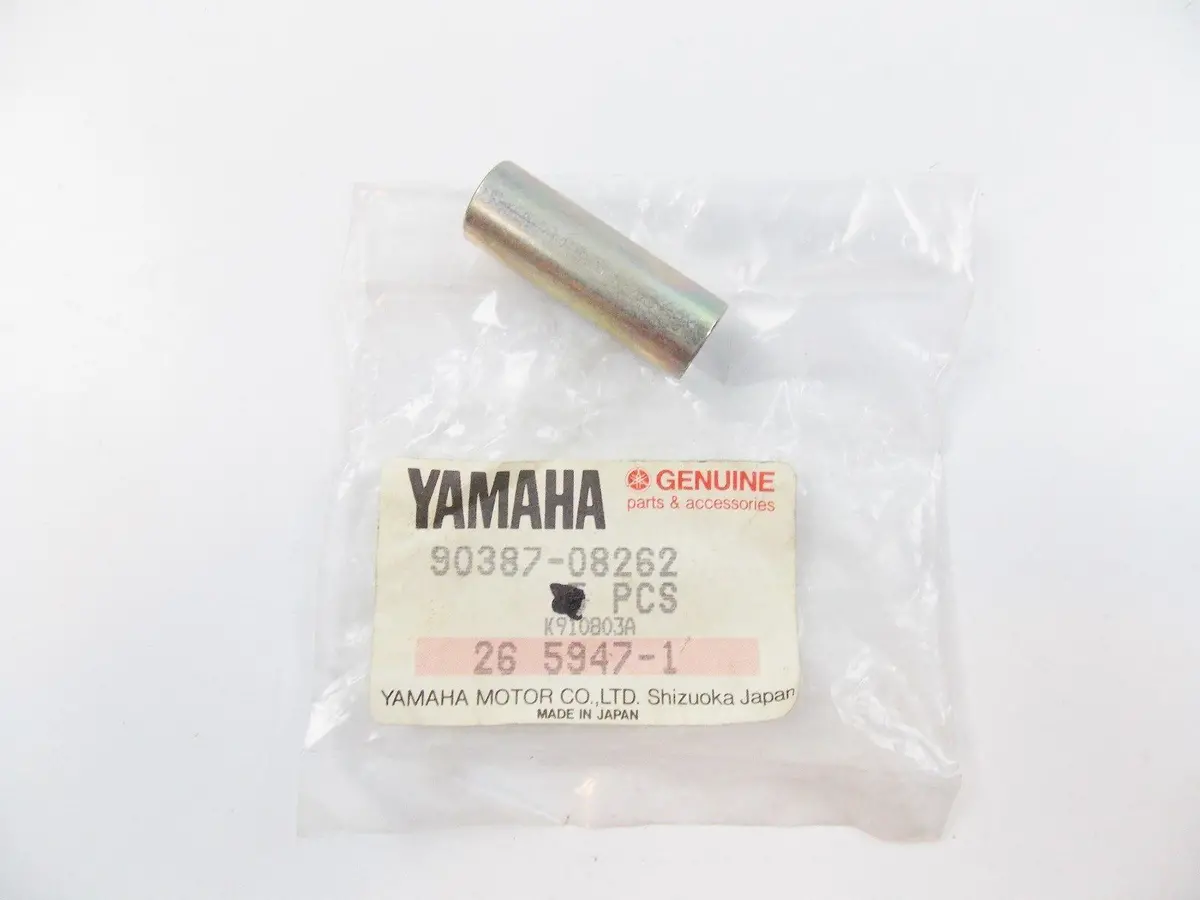 Nos Oem Yamaha  1998-2000 Oil Drain Plug Xv535  90340-14009 1