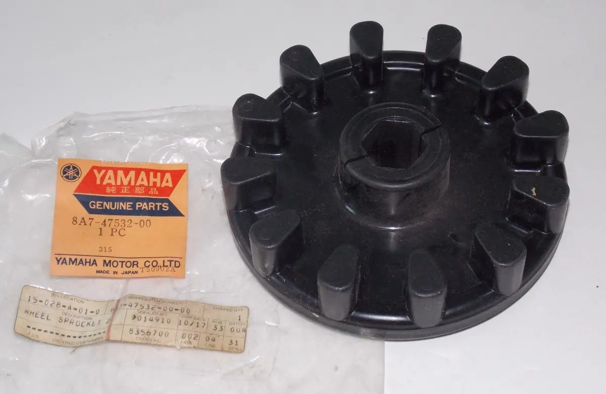 Nos Oem Yamaha 1976 1977 Sprocket Wheel 2 Srx340 Srx440  8A7-47532-00 1