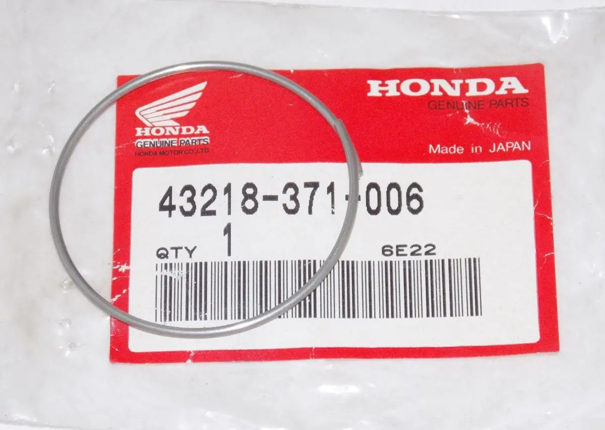 Nos Oem Honda  1976-1981 Dust Cover Clip Gl1000 Cx500 Cb750/900   43218-371-006 1