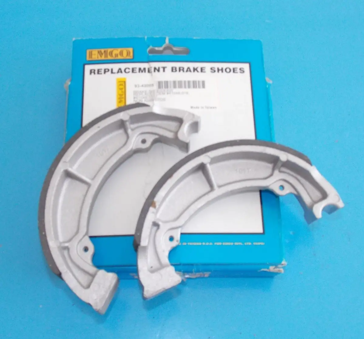 Nos Emco Brake Shoes 92-42053 Fits Both Kawasaki And Suzuki 1971-1978 1