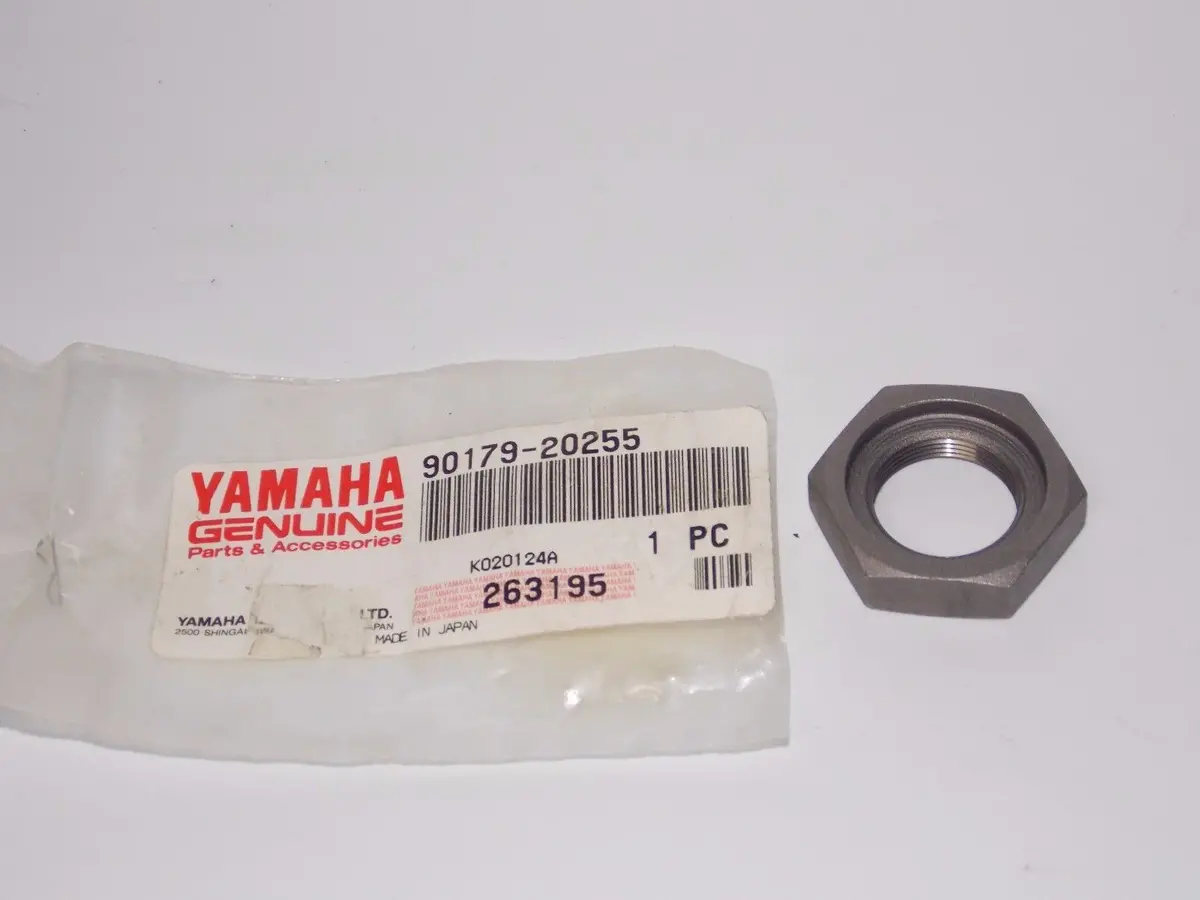 Nos Yamaha 1979-2015 Special Shape Nut It250 Yz250 Wr250 Tz250  90179-20255 1