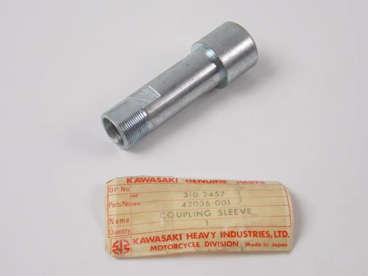 Nos Oem Kawasaki 1968-1970 Rear Hub Coupling Sleeve F3   42036-001 1