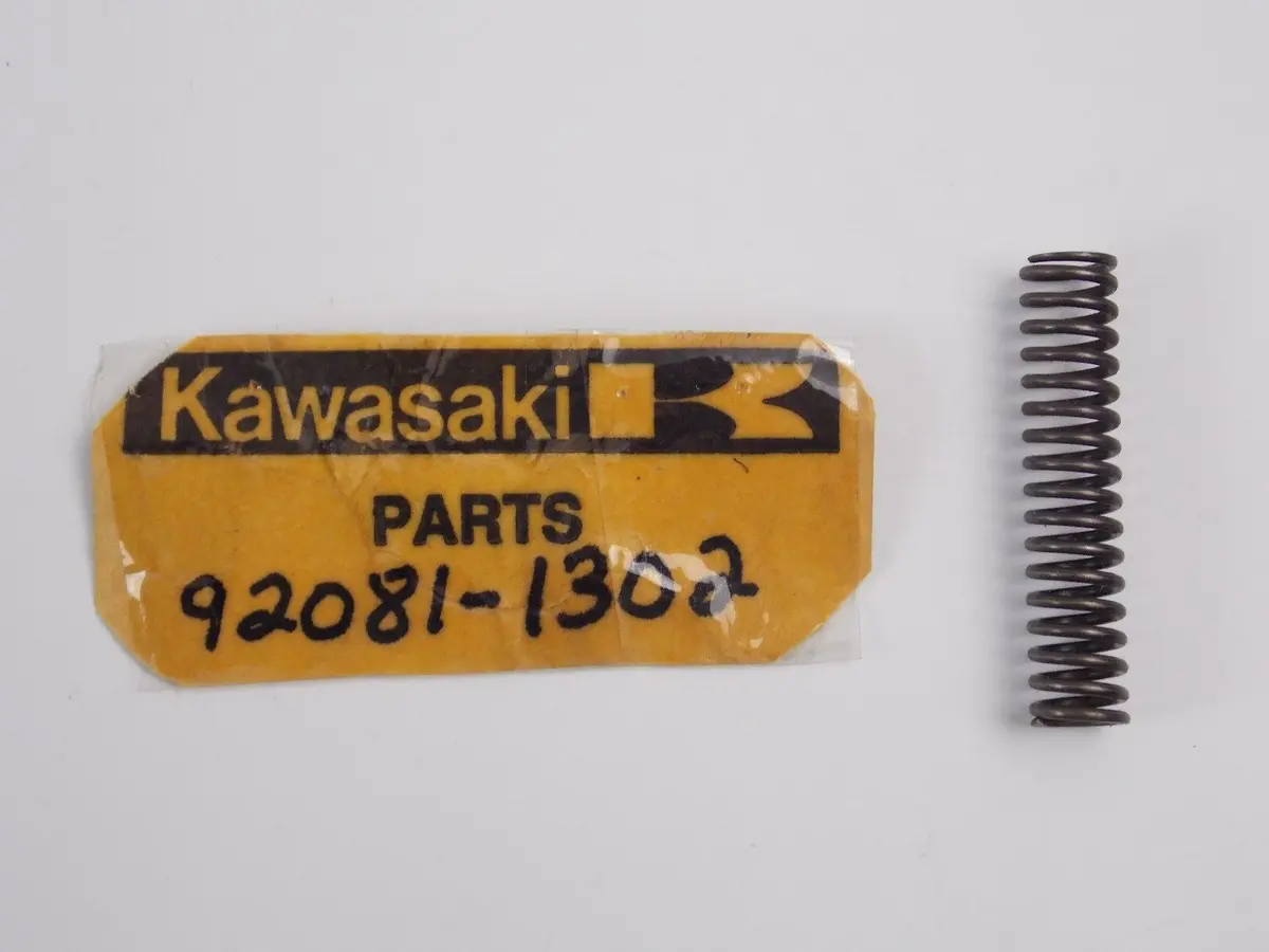 Nos Oem Kawasaki 1980-2005 Tensioner Spring Zx600 Kz1000 Zr750 Zx600  92081-1302 1