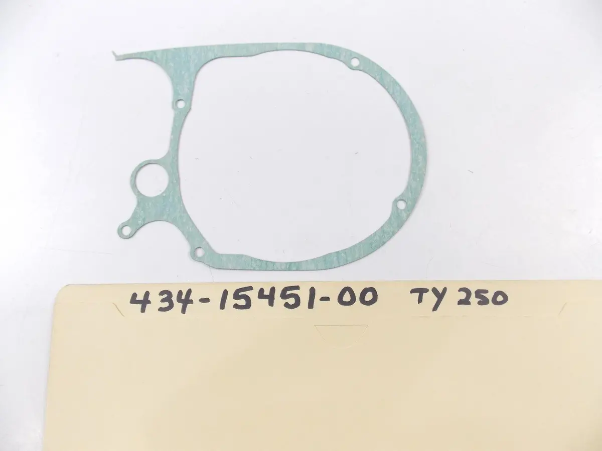Nos 1974 1976 1977 Yamaha Crankcase Cover Gasket Ty250 434-15451-00 1