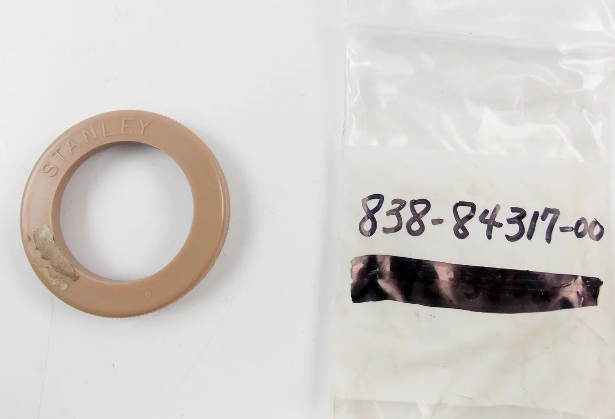 Nos Oem 1971-1981 Yamaha Headlamp Nut Sl292 El433 Gp292 Ew433  838-84317-00 1