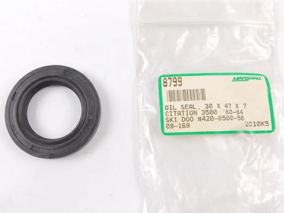 Nos Marshall 09-169   Oem Ski Doo Oil Seal 30X4707 80-84  420-8500-50 1