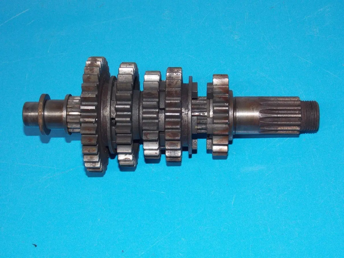 1973-1976 Ktm Penton Mc Gs 125 175 250 400 Transmission Mainshaft Gearbox 1