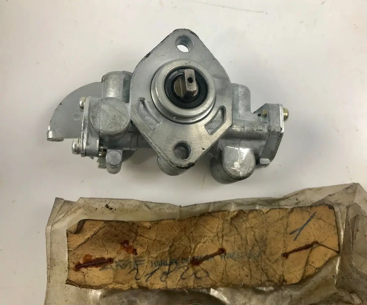 Nos 1976 1977 1978 1979 1980 Cagiva Sst250 Oil Pump Engine Motor 800021820 1