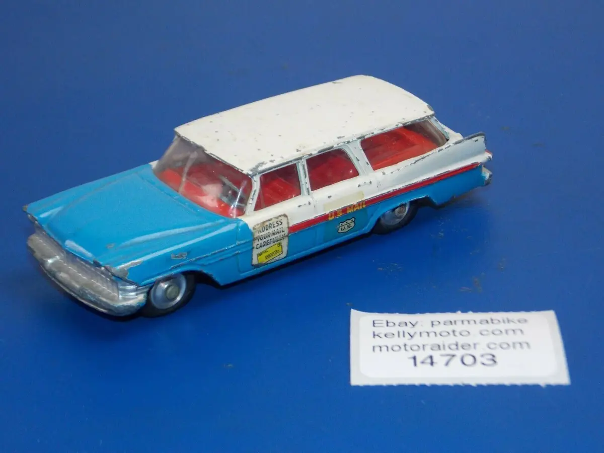 Vintage Corgi Toy Car 1:43 Model Scale Plymouth Sports Suburban Us Mail Uk Made 1