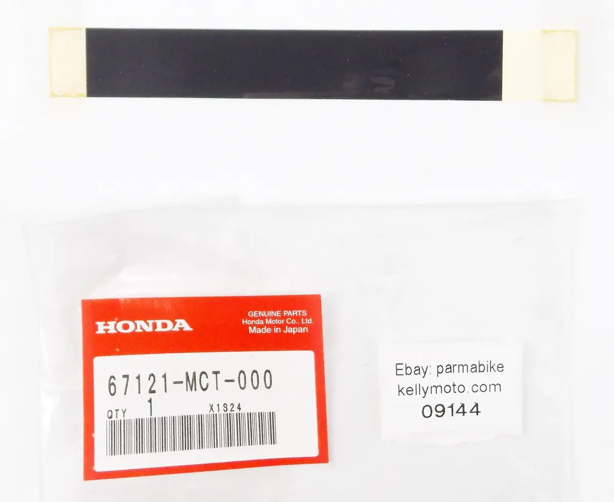 Nos Oem 2002-2005 Honda Fsc600 Silver Wing Garnish A Tape  67121-Mct-000 1