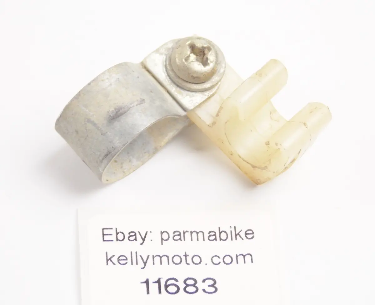 1990 Yamaha Yz 125 Hydraulic Brake Cable Holder Clamp Guide 1