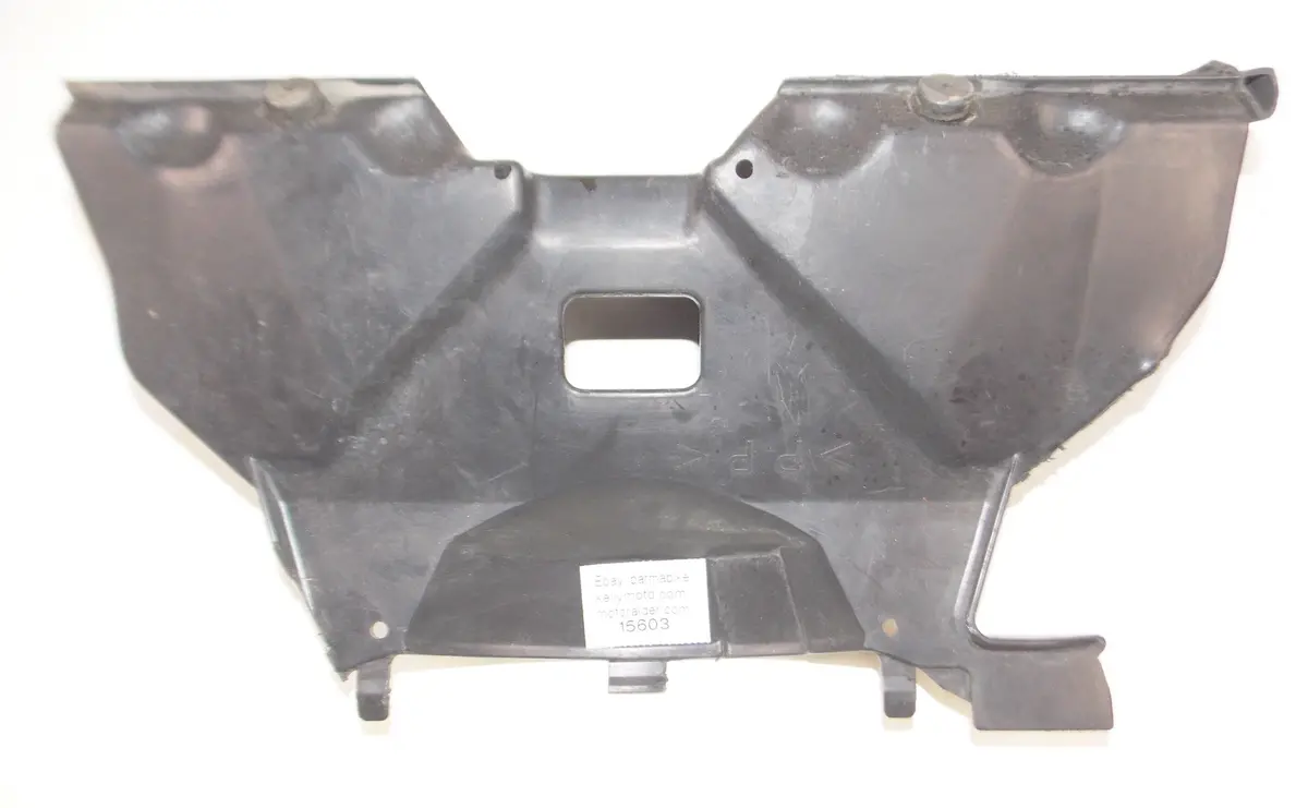1994-1995 Yamaha Fzr 600R Front Lower Radiator Shroud Cover Panel Protector 1