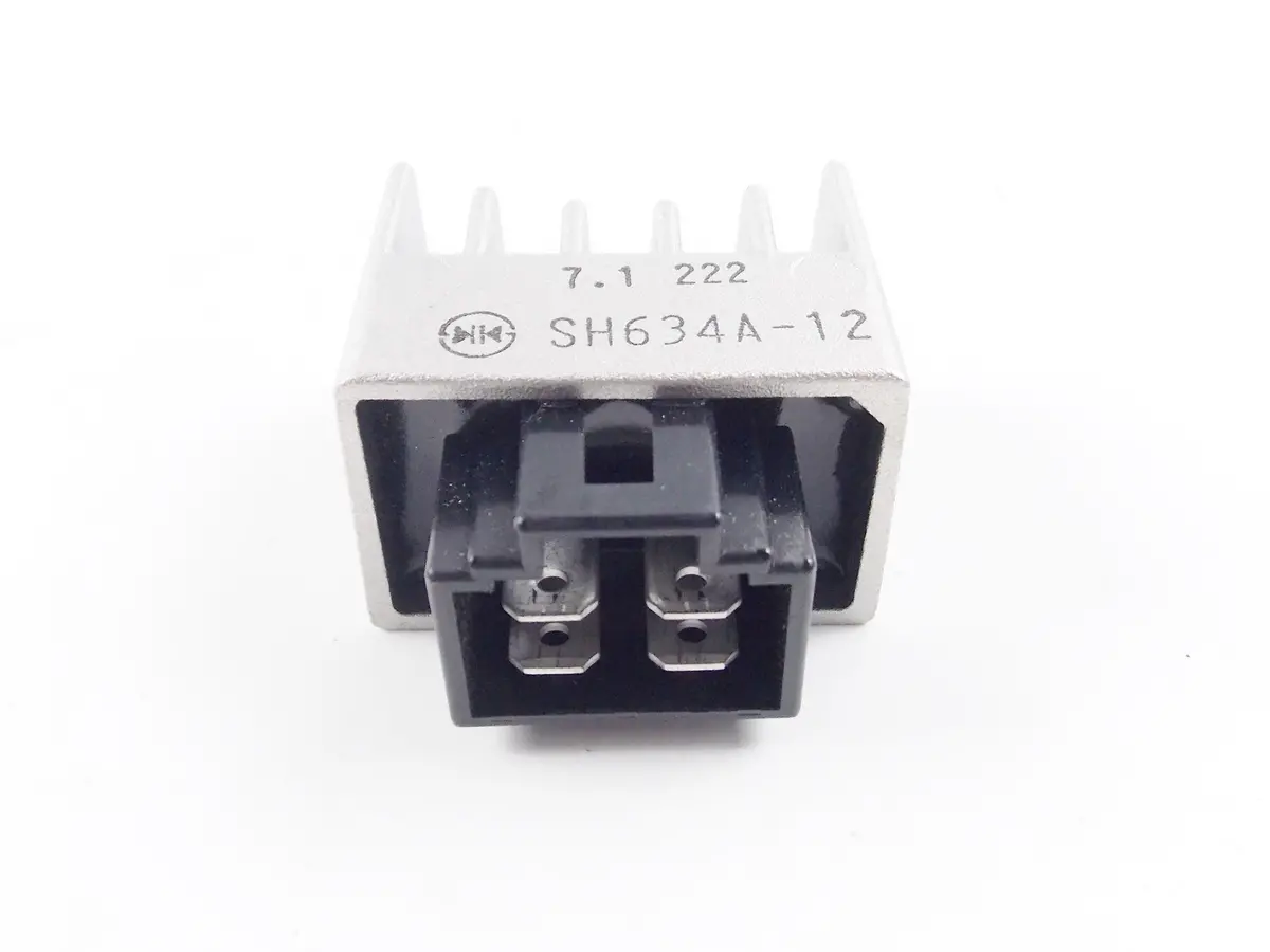 Nos Oem Honda 2003-2004 Crf230 1994-2001 Sa50 Rectifier Regulator 31600-Gbl-871 2