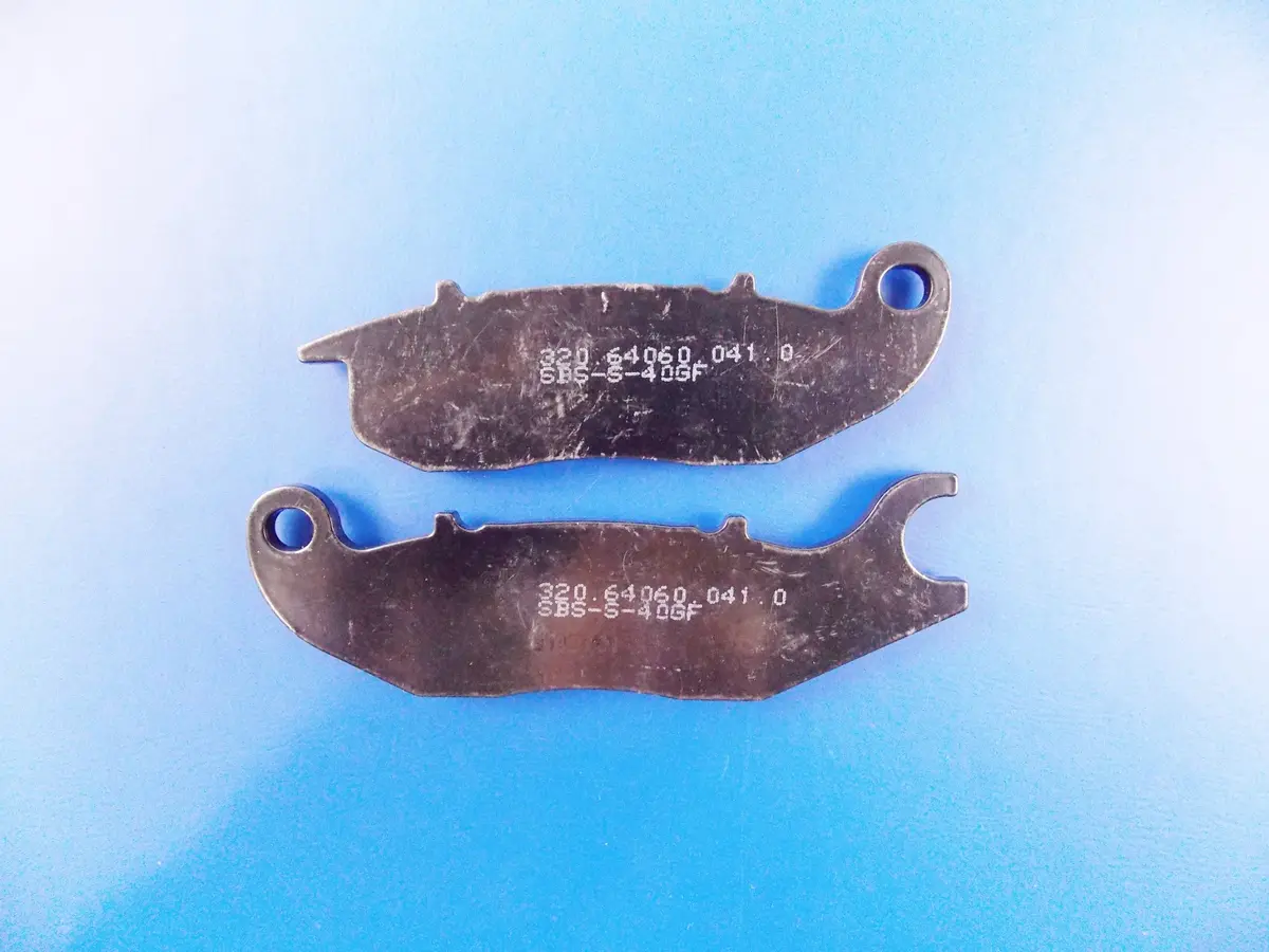 Oem Piaggio Derbi 2007-2011 Cross City Mulhacen 125 Front Brake Pads 864342 2