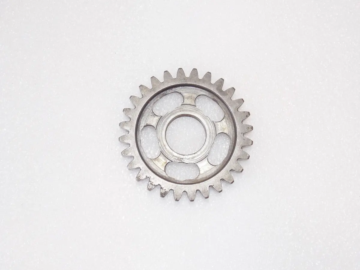 Husqvarna 1973 Cr 125 Wr 125 2Nd Gear Sprocket Shaft 28T Oem 161240701 2