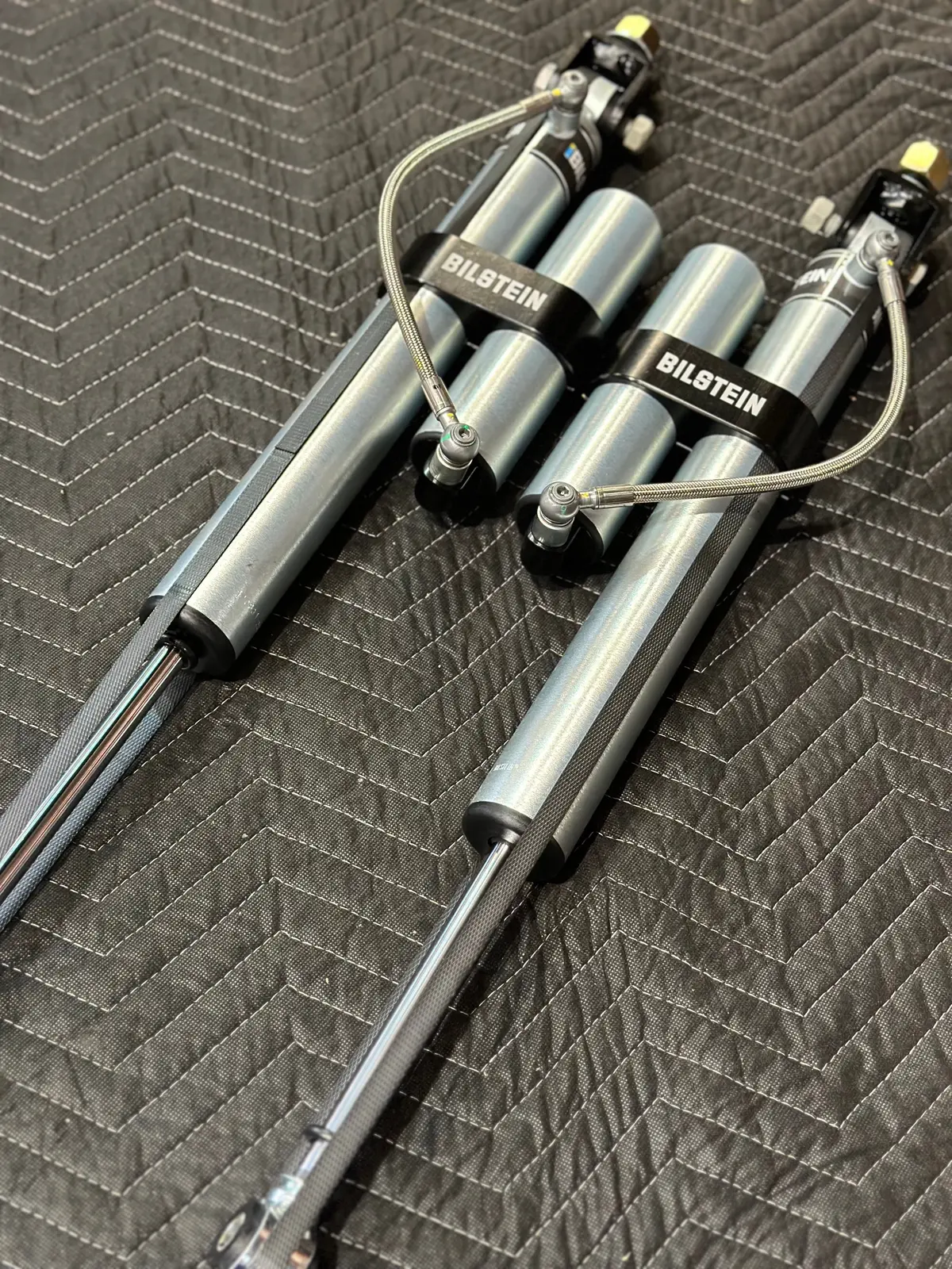 Bilstein 5165 Remote Reservoir 05-23 Tacoma Rear Shock 6-8'' Lifted Single 1