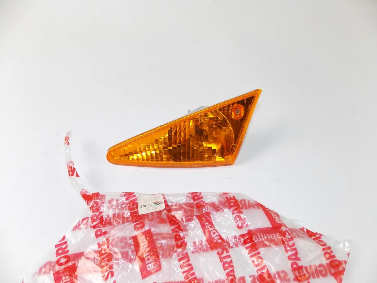 Nos Aprilia Sr 50 1993-1996 Turn Signal Blinker Indicator 8212499 1