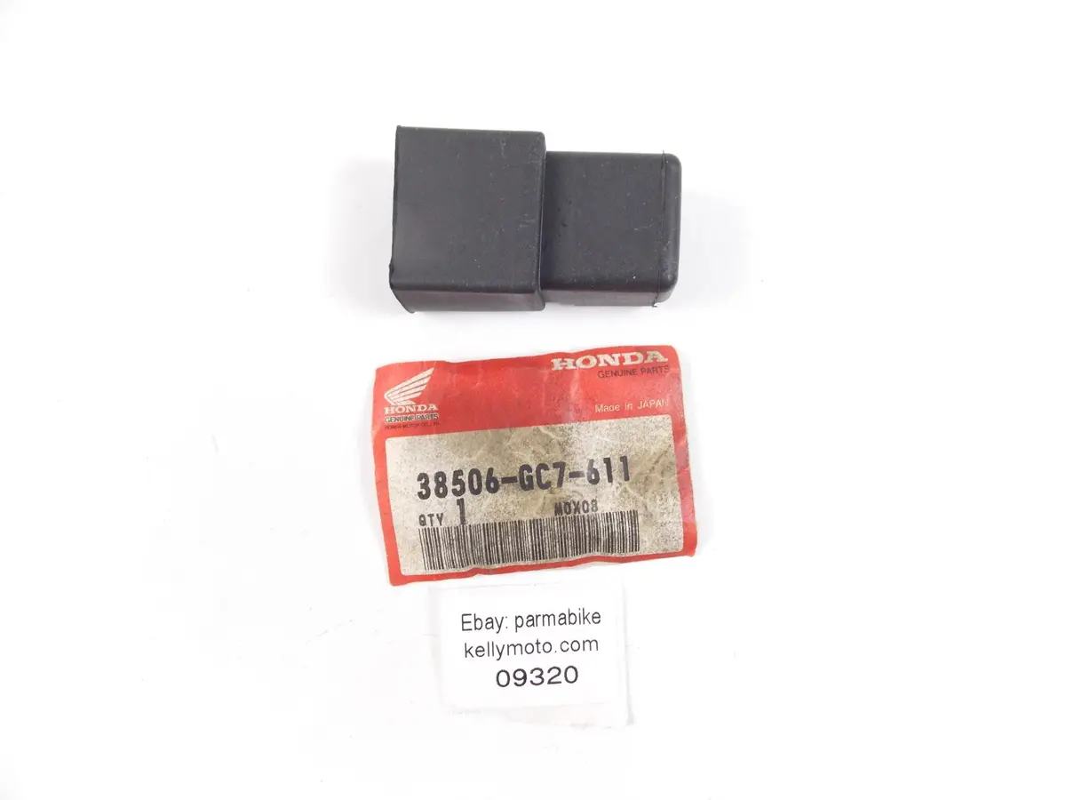 Oem Honda 2006 Cb600 2003-2004 Cb600 Starter Relay Rubber Mount 38506-Gc7-611 1
