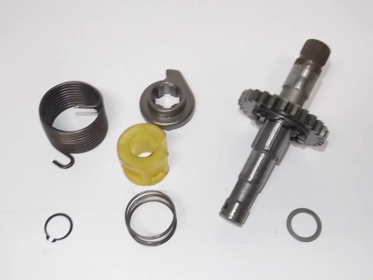 1983 Suzuki Rm250d Kick Start Shaft Assembly Mechanism Spring  Washer Rm 250 1