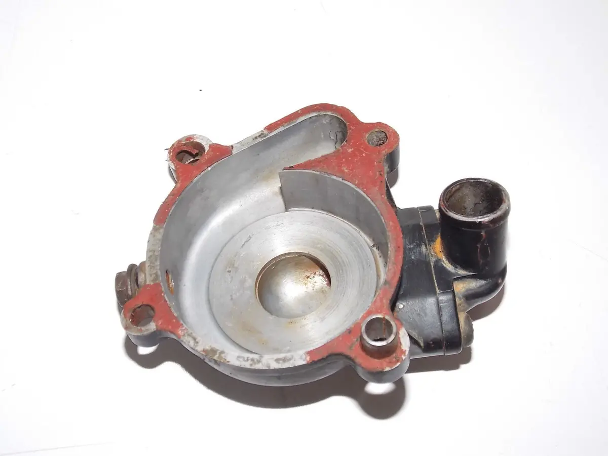 1983 Suzuki Rm250d Waterpump Cover Plate Cooling System Rm 250 Water Pump Vmx 2