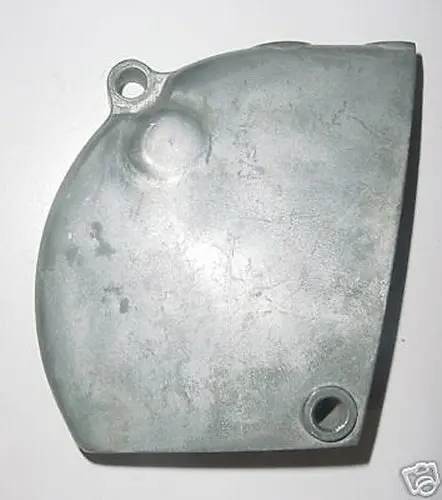 Vintage Kawasaki Motor Engine Oil Pump Side Cover G4tr 1972 725100-4335 1