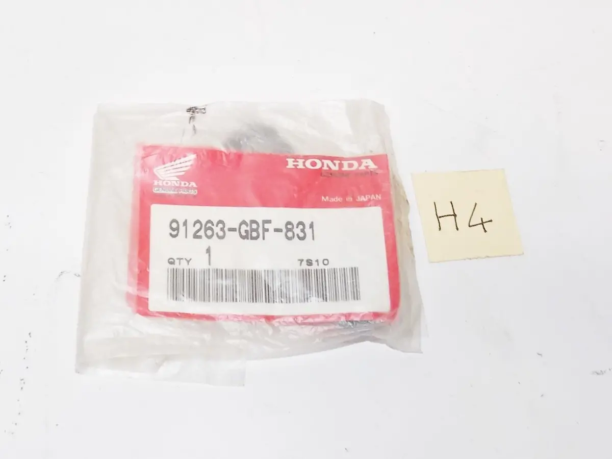 Nos Oem Honda 1996 2007 Cr80 Cr85 Cr80r 15X22x5 Shock Dust Seal 91263-Gbf-831 1