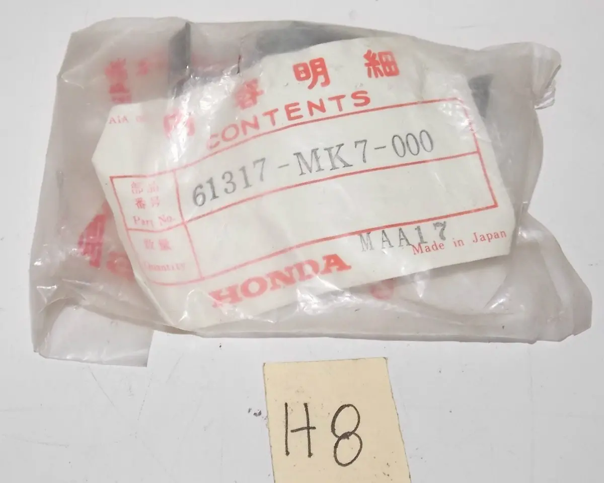 Nos New Oem Honda 1986 Vt600 Headlight Harness Guide 61317-Mk7 1