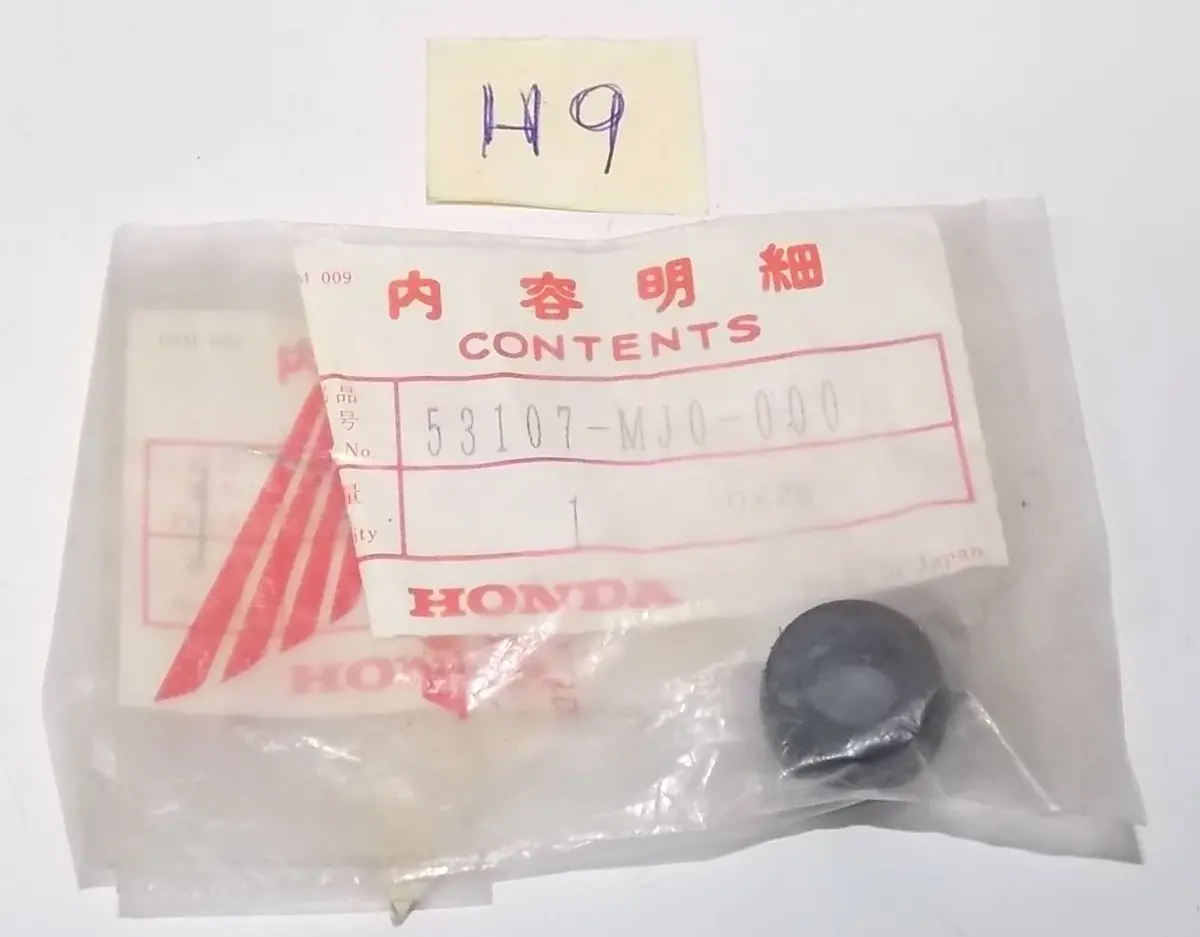 Honda 1985 2012 Vf1000 Cbr600 Nt650 Cb400 Gl1800 St1300 Cbr250 Rubber 53107-Mj0 1