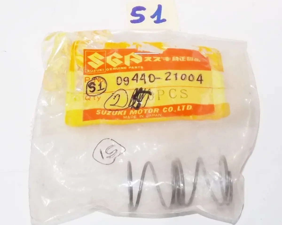 Suzuki 1978 1981 1985 1990 1996 Sp370 Gn400 Ls650 Dr350 Dr650 Spring 09440-21004 1