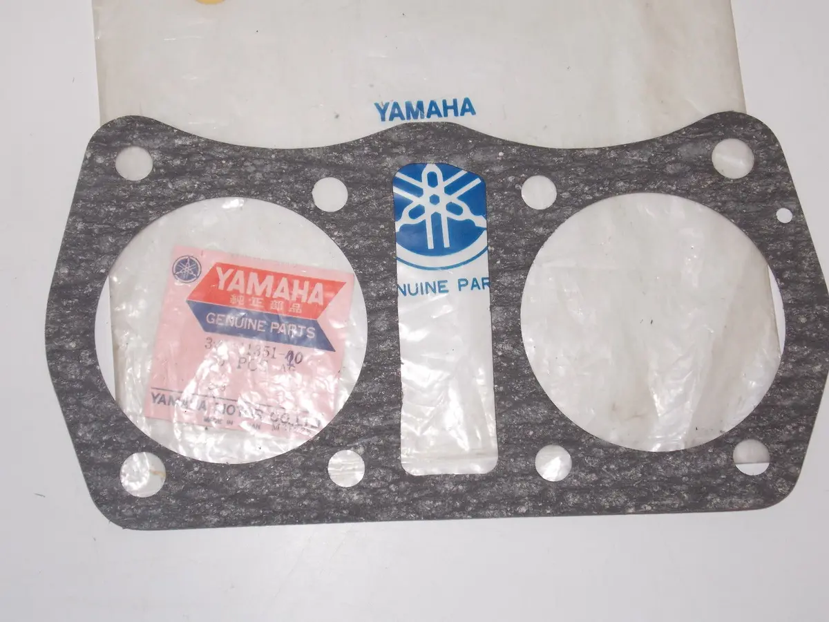 Nos Yamaha  1973 1974 Cylinder Gasket Tx750  341-11351-10 1