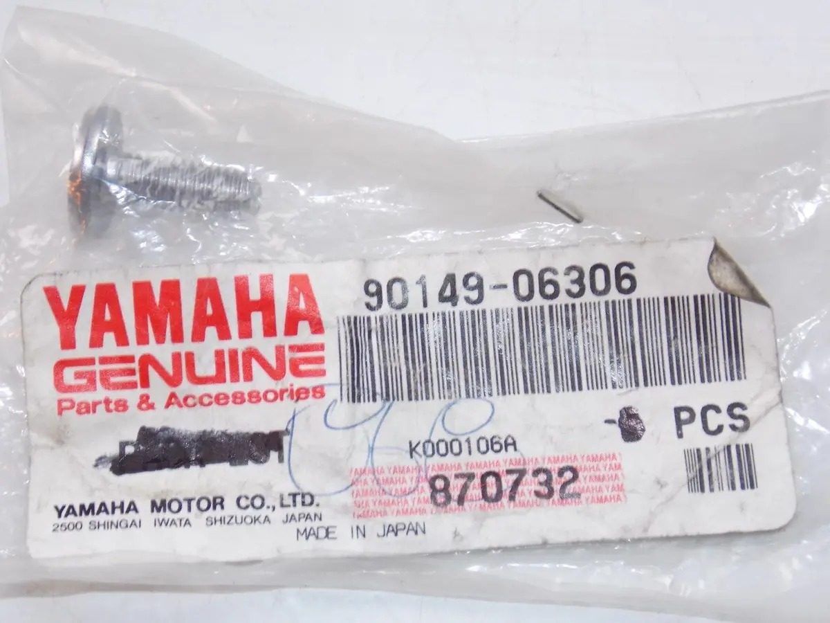 Nos Yamaha  1985-2010  Screw (3Jm)  Ytz250 Yfm350 Yfz350 Yfs200   90149-06306 1