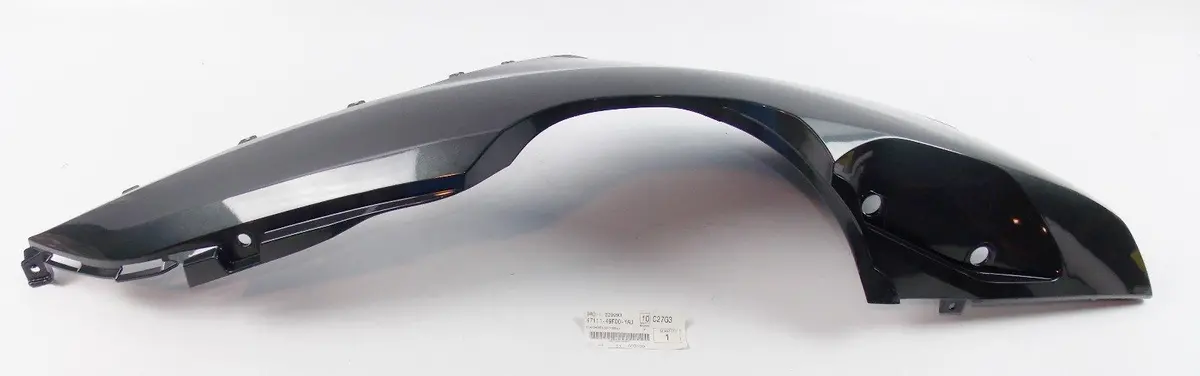 Nos Suzuki 2005 Cover Uh125 Uh200 47111-49F00-Yau 2