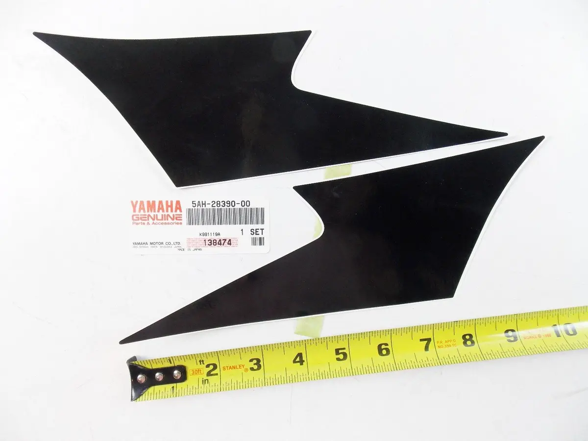 Nos Yamaha 1998 1 Set  Cowling 1 Decal Emblem Graphic Yzf600  5Ah-28390-00 1